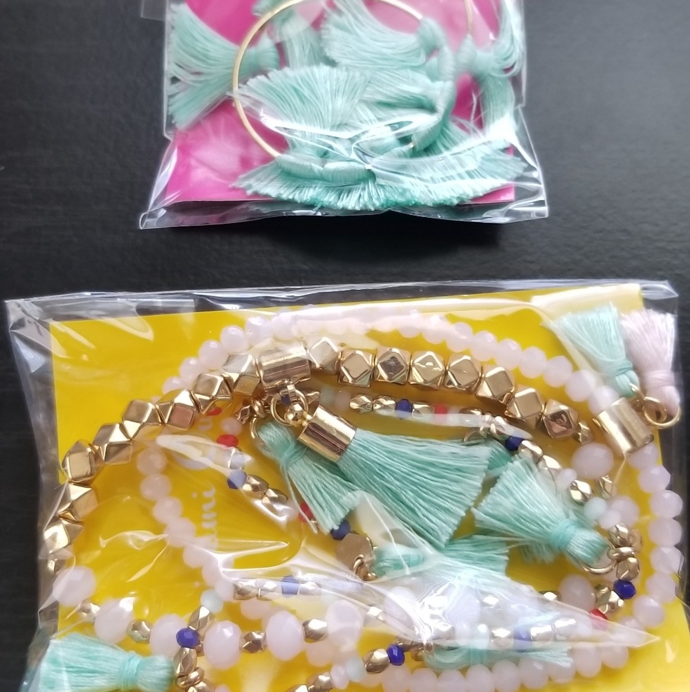 Bracelet & Earrings set
